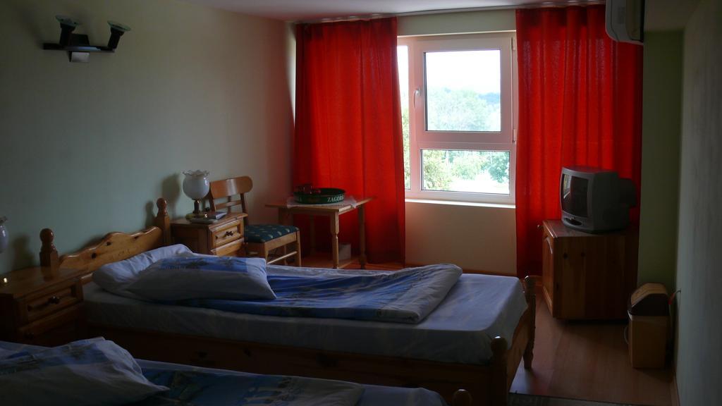 Villa Climate Guest House Varna ภายนอก รูปภาพ