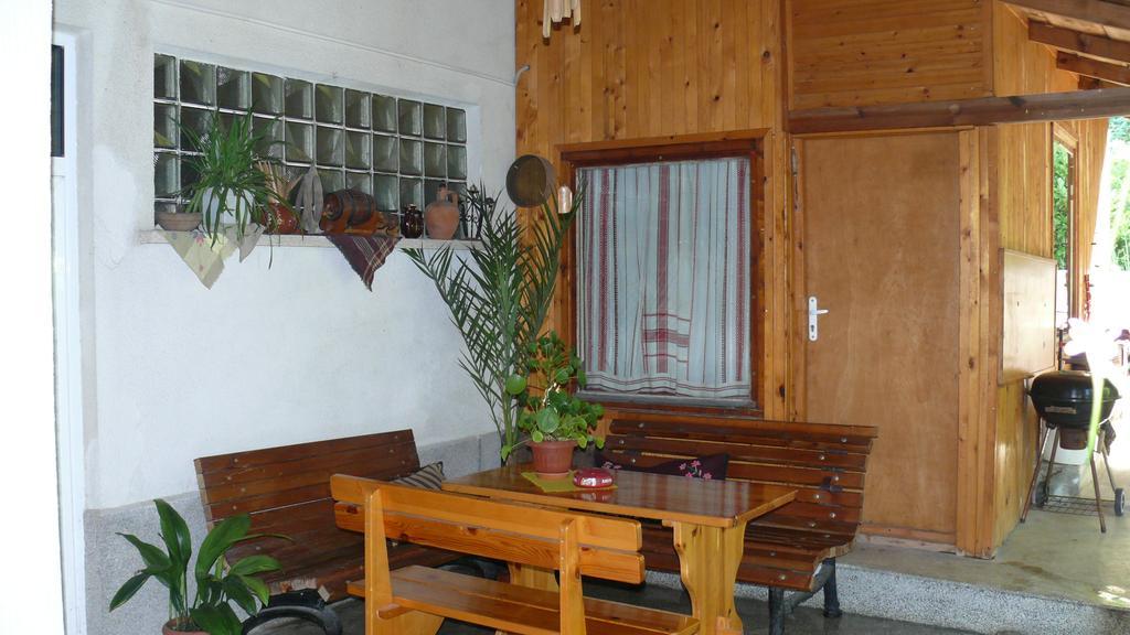 Villa Climate Guest House Varna ภายนอก รูปภาพ